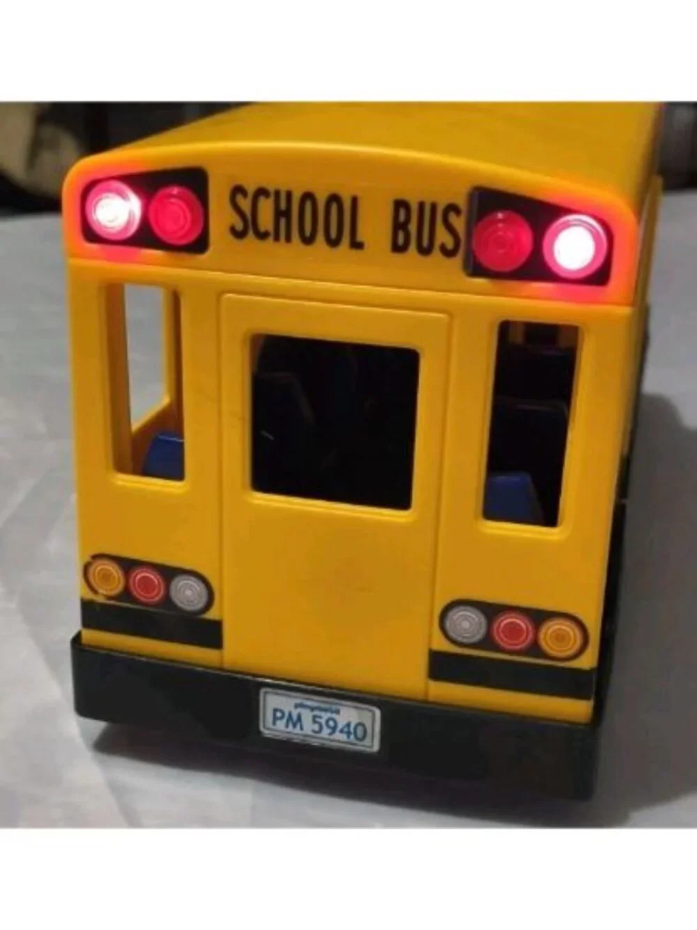 2011 PLAYMOBIL Yellow School Bus w/ Flashing Lights Vehicle Tested No Stop Sign